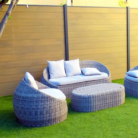 Cocoon With Garden In *