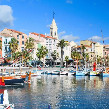 Cocoon With Garden In * סנרי-סור-מר